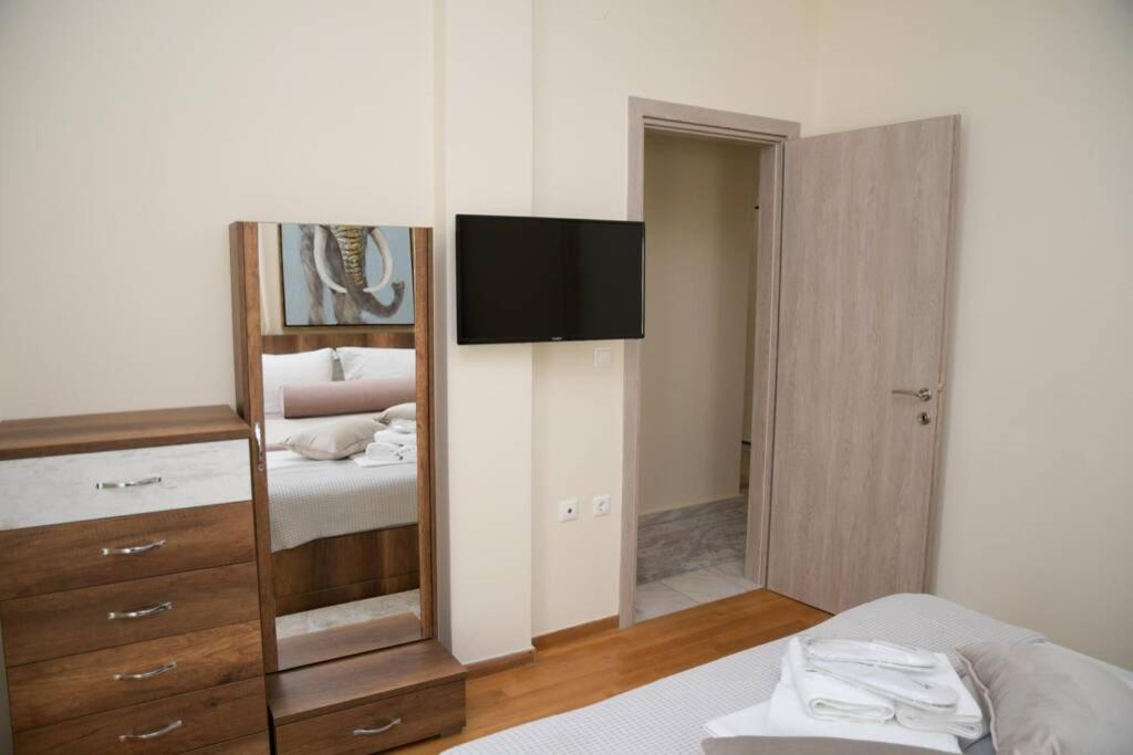 Strata Deluxe Apt. Салоніки Екстер'єр фото